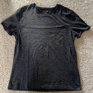 Men’s banana republic shirt